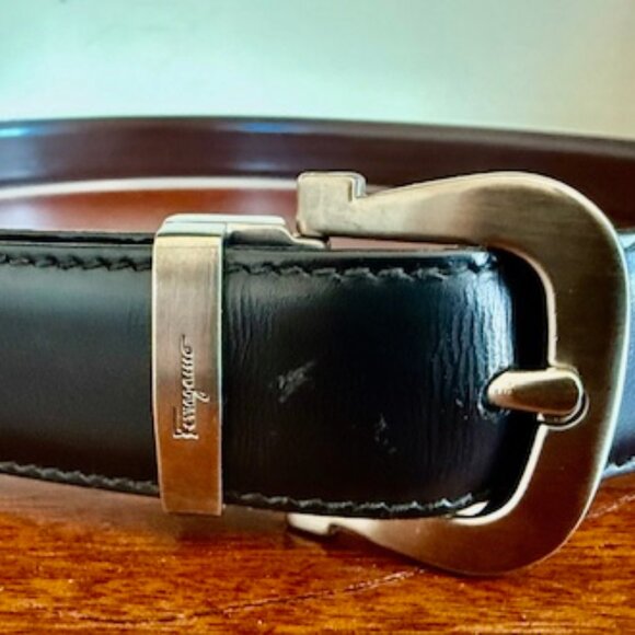 Vintage FERRAGAMO Men's Reversible BLACK/BROWN LEATHER Belt, Gancini, US Size 34 - Picture 1 of 9
